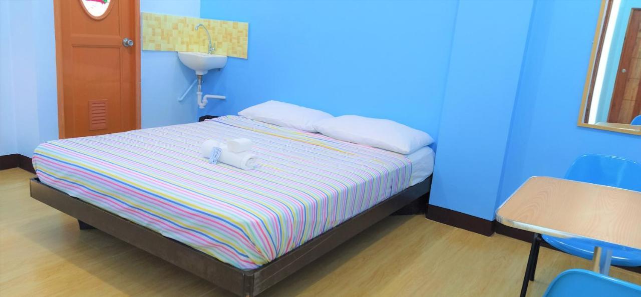 Jb Valdres Apartment Манила Екстериор снимка