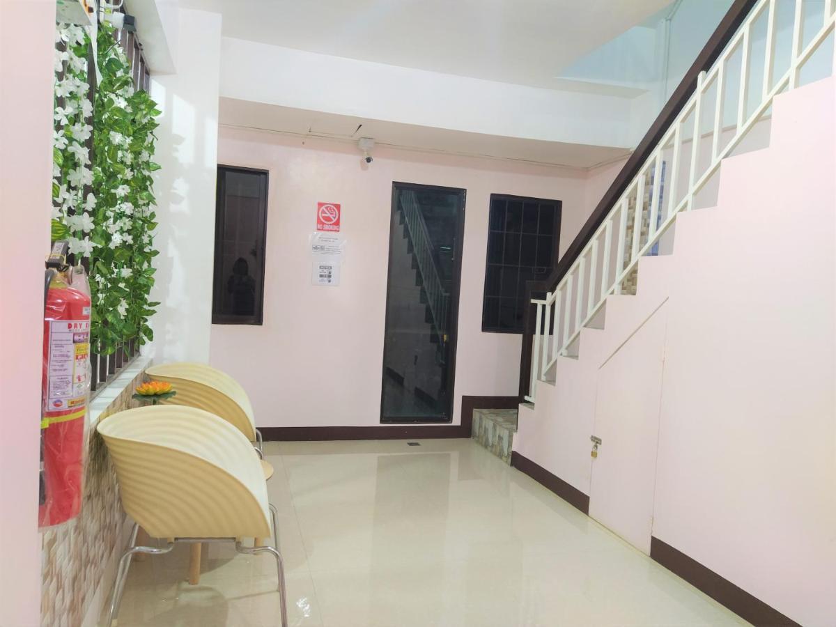 Jb Valdres Apartment Манила Екстериор снимка