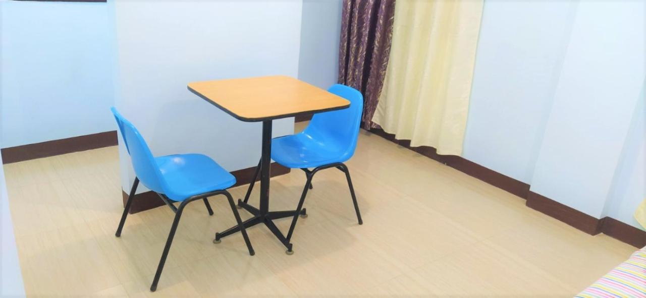 Jb Valdres Apartment Манила Екстериор снимка