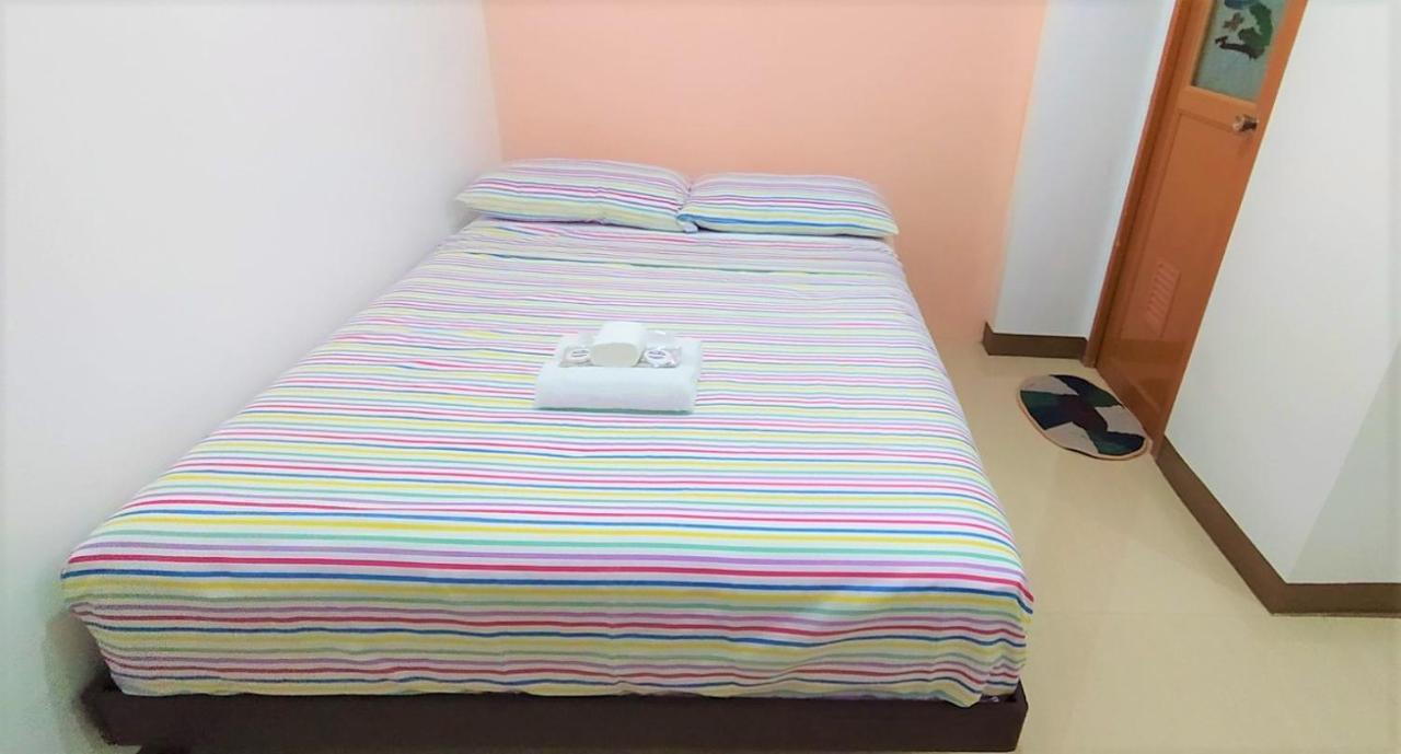 Jb Valdres Apartment Манила Екстериор снимка