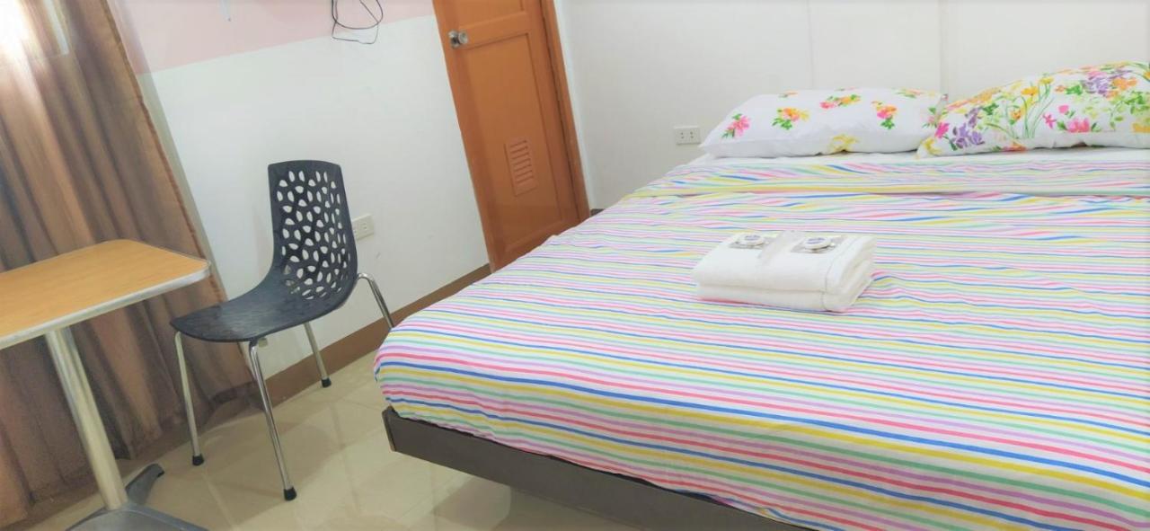 Jb Valdres Apartment Манила Екстериор снимка